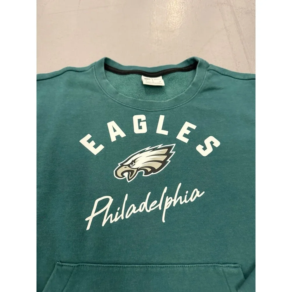 Philadelphia Eagles Nike Cropped Women’s Sweatshirt Size Medium